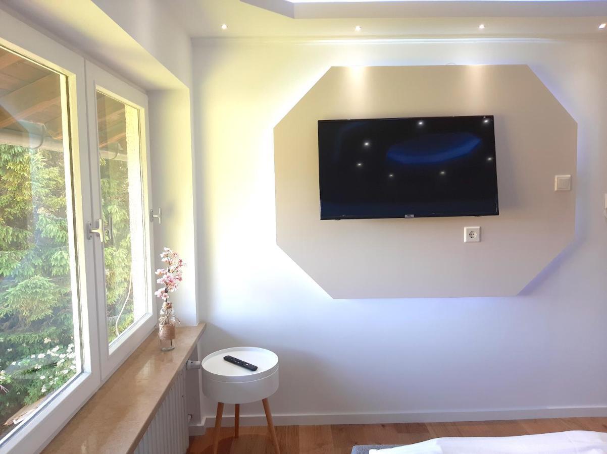Ferienwohnung Fuer 2 By Stayfritz Bad Wiessee Exterior foto